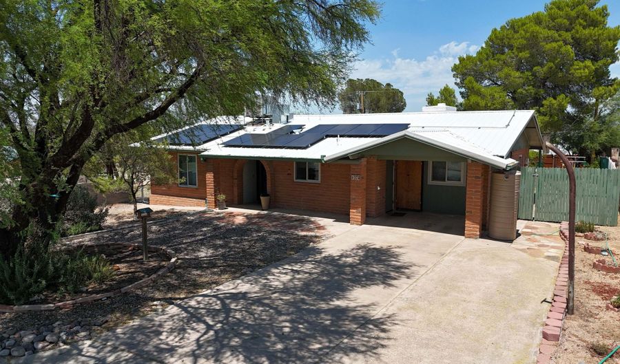 374 W Duane St, Benson, AZ 85602 - 3 Beds, 2 Bath