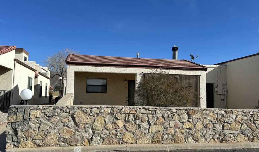 2531 Hamilton Rd # 17, Alamogordo, NM 88310 - 3 Beds, 2 Bath