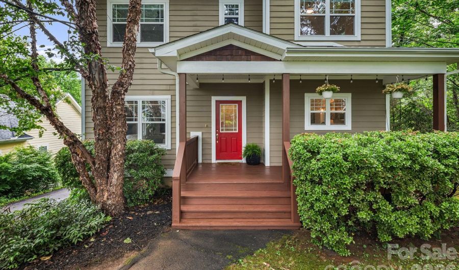 29 Winding Rd, Asheville, NC 28803 - 3 Beds, 3 Bath