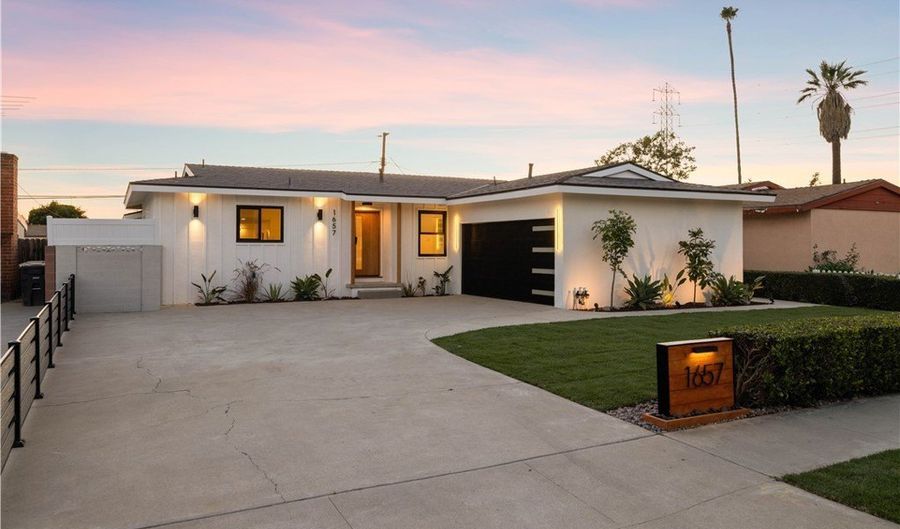 1657 S Nutwood St, Anaheim, CA 92804 - 3 Beds, 2 Bath