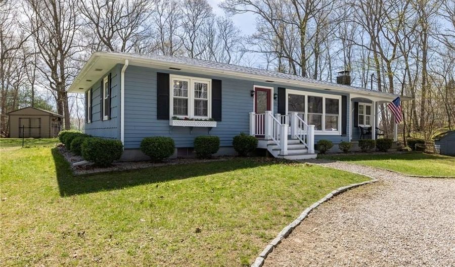 13 Pigeon Hill Cv, Hopkinton, RI 02808 - 3 Beds, 1 Bath