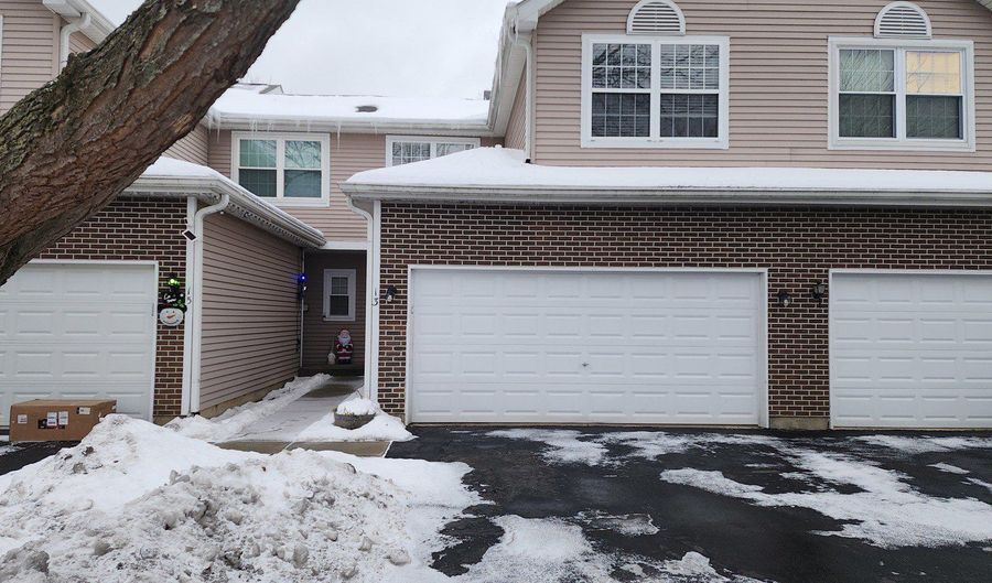 13 Brian Ct, Algonquin, IL 60102 - 2 Beds, 3 Bath