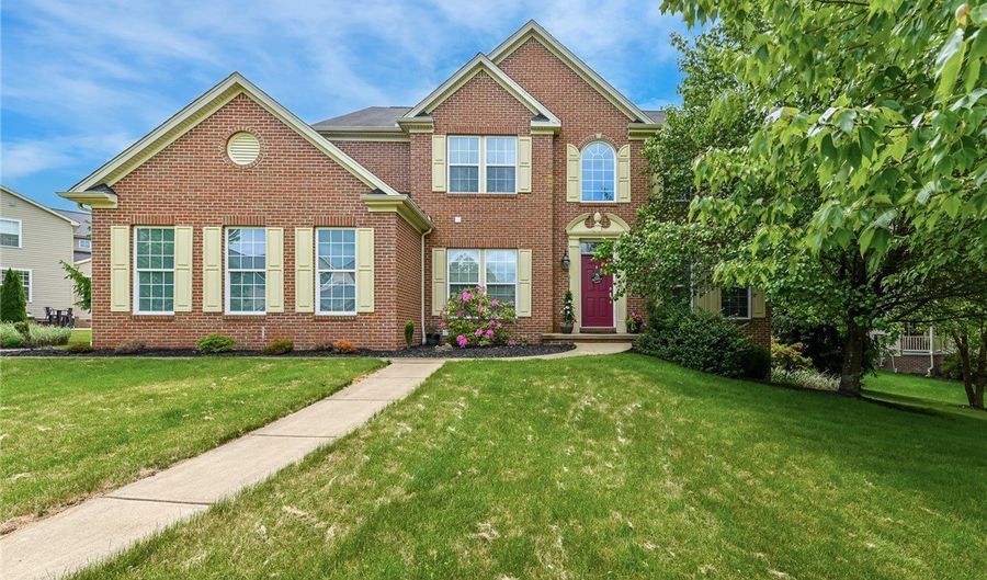 122 Brighton Ln, Adams Twp., PA 16046 - 4 Beds, 4 Bath