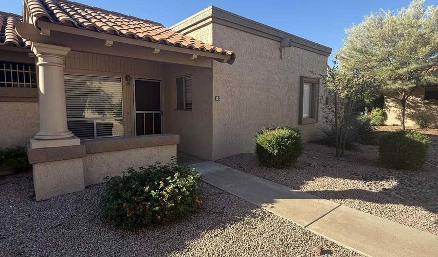 99 N COOPER Rd 124, Chandler, AZ 85225 - 2 Beds, 2 Bath