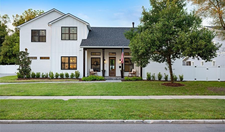 625 VASSAR St, Orlando, FL 32804 - 4 Beds, 4 Bath