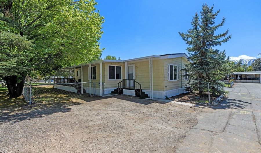 1279 Kingslane, Gardnerville, NV 89410 - 2 Beds, 2 Bath