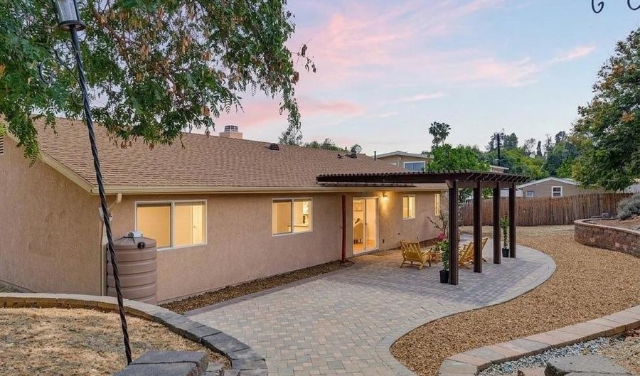 9744 Sierra Madre Rd, Spring Valley, CA 91977 - 3 Beds, 2 Bath