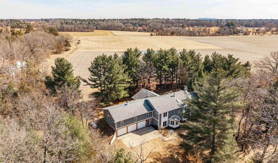2028 A Highway 21, Arkdale, WI 54613 - 8 Beds, 4 Bath