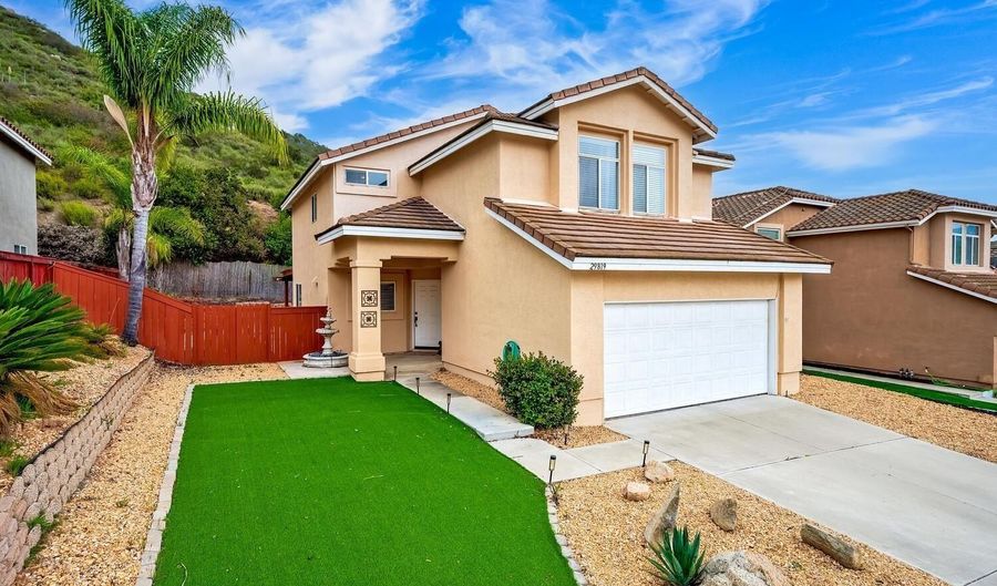 29819 Platanus Dr, Escondido, CA 92026 - 3 Beds, 3 Bath