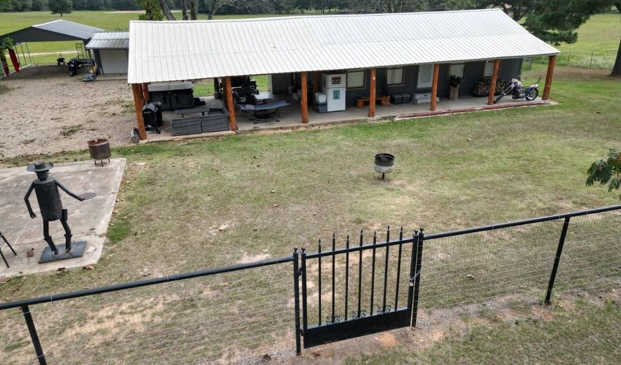 425698 State Hwy 3, Antlers, OK 74523 - 2 Beds, 2 Bath