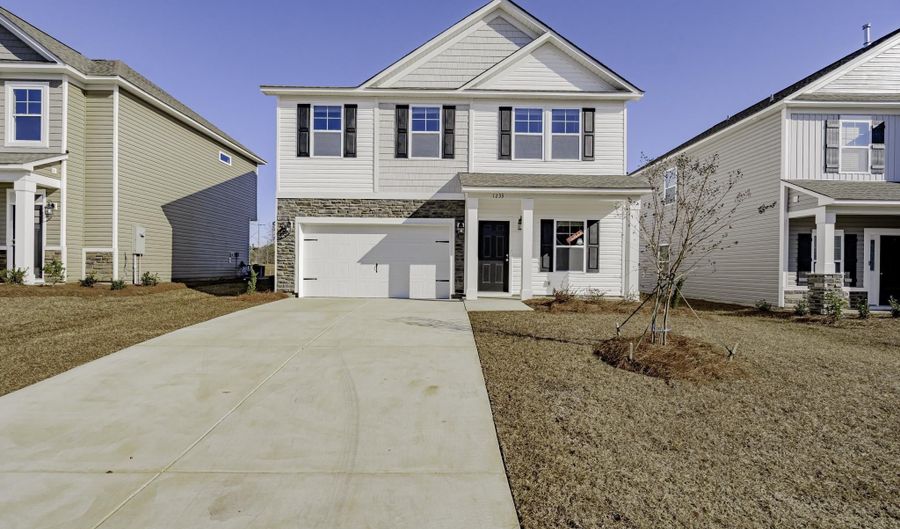 1233 Deep Creek Rd, Blythewood, SC 29016 - 5 Beds, 3 Bath