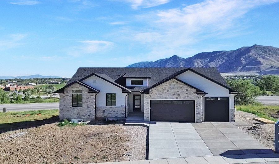 379 E SKYLINE Dr, Brigham City, UT 84302 - 3 Beds, 2 Bath