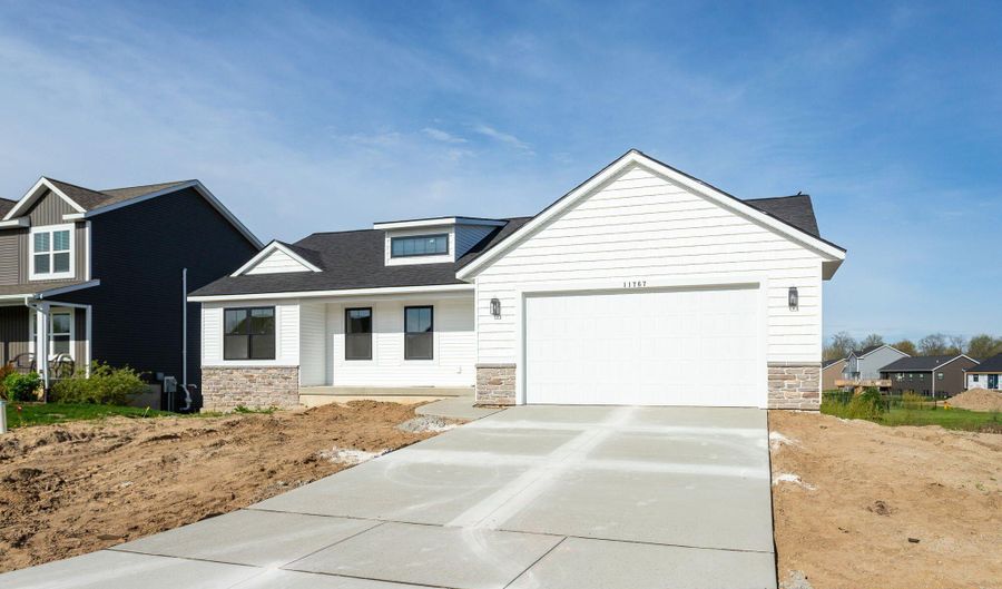 11767 Everett Ave, Allendale, MI 49401 - 3 Beds, 2 Bath
