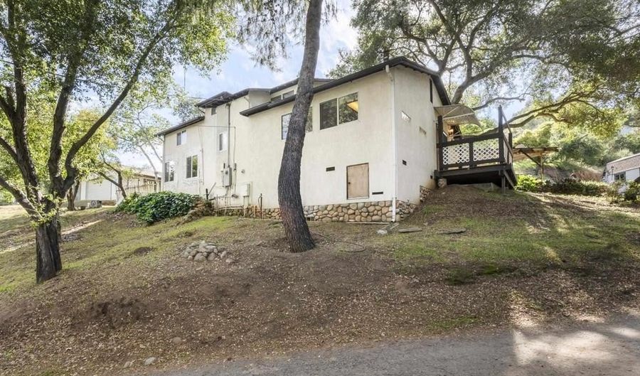 1065 Peutz Valley Rd, Alpine, CA 91901 - 4 Beds, 2 Bath