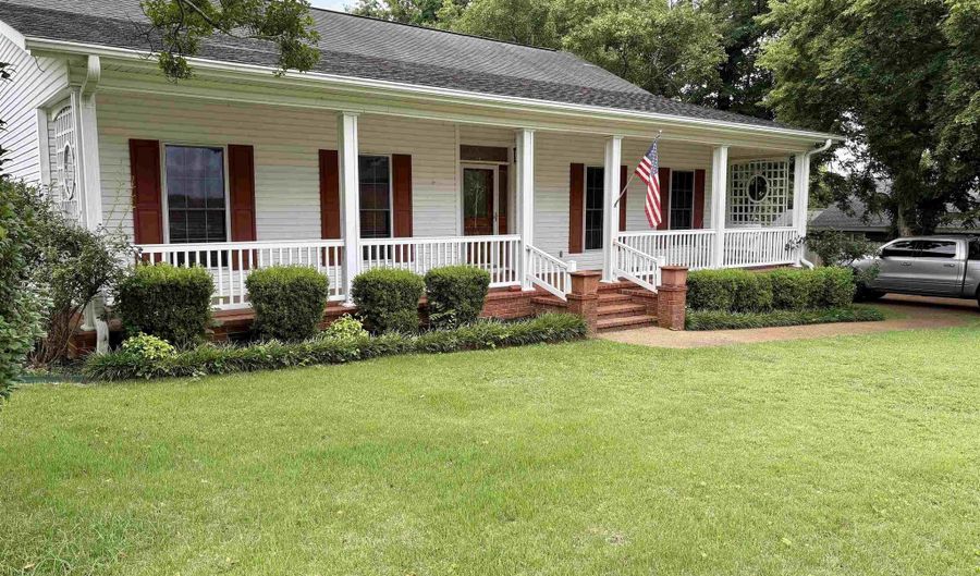 1472 E Main St, Batesville, AR 72501 - 4 Beds, 2 Bath