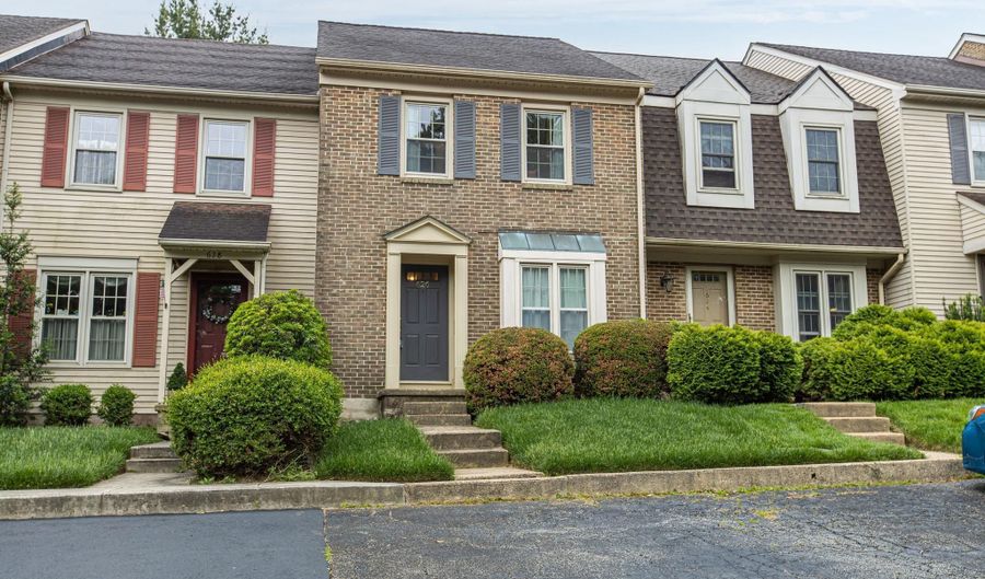 626 LAMPLIGHTER Way, Hockessin, DE 19707 - 2 Beds, 3 Bath