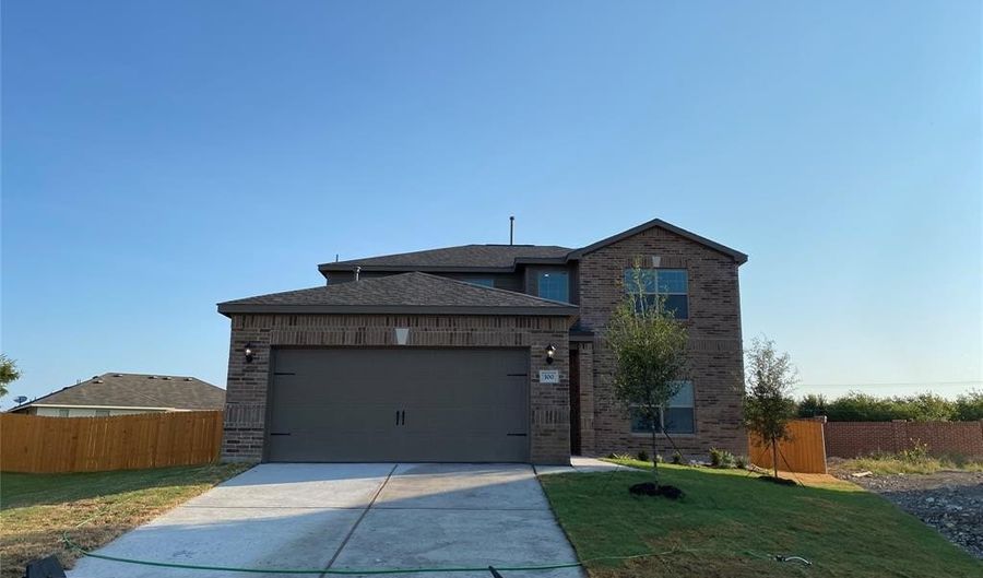 100 Emma Dr, Anna, TX 75409 - 4 Beds, 3 Bath