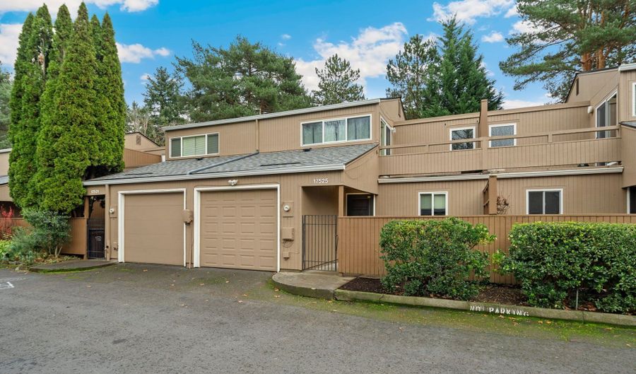 17525 NW SHOREWOOD Dr, Beaverton, OR 97006 - 2 Beds, 1 Bath