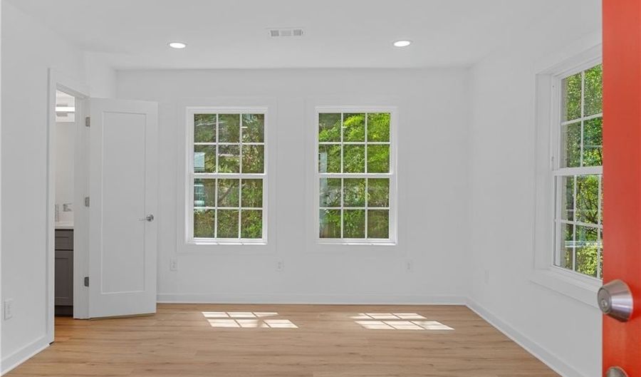 237 Howard Street NE 2, Atlanta, GA 30317 - 2 Beds, 3 Bath