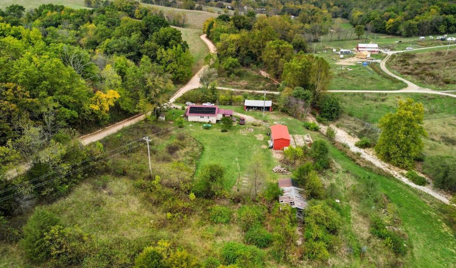 11852 Co Rd Ak-541, Ava, MO 65608 - 3 Beds, 1 Bath