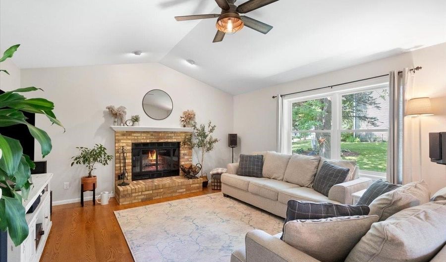 1006 Tramore Trl, Madison, WI 53717 - 3 Beds, 3 Bath