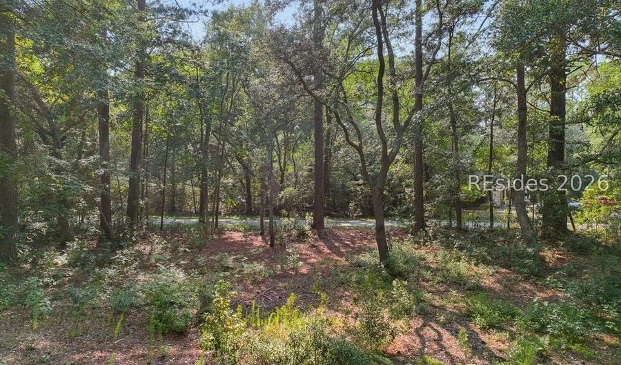 86 Wade Hampton Dr, Beaufort, SC 29907 - 0 Beds, 0 Bath