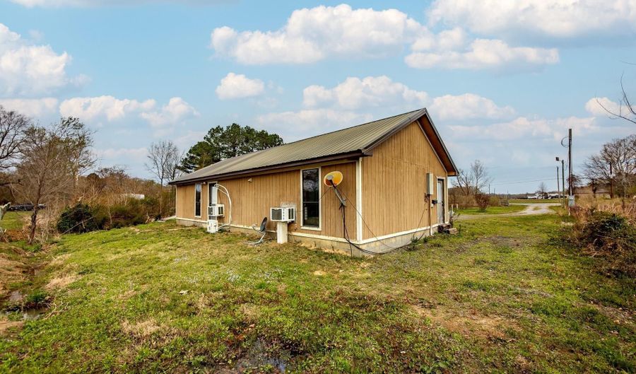 6153 AR Highway 319 W, Austin, AR 72007 - 3 Beds, 1 Bath