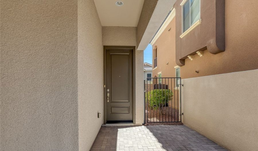 2060 Morro Vista Dr, Las Vegas, NV 89135 - 3 Beds, 3 Bath