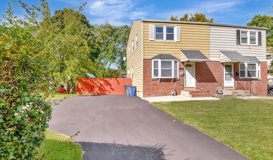 1466 BLUEJAY Rd, Abington, PA 19001 - 3 Beds, 2 Bath