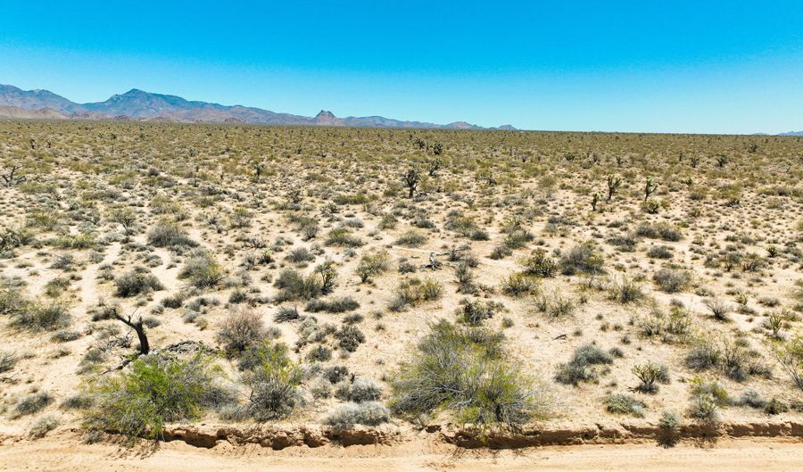 606 D S Billy The Kid Rd, Yucca, AZ 86438 - 0 Beds, 0 Bath
