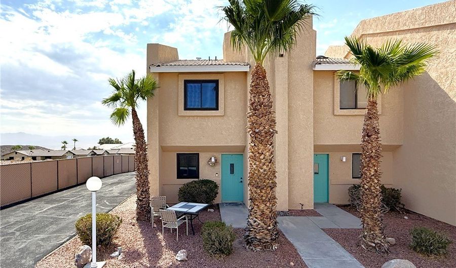 3400 Sunriver Rd B4, Bullhead City, AZ 86429 - 2 Beds, 3 Bath
