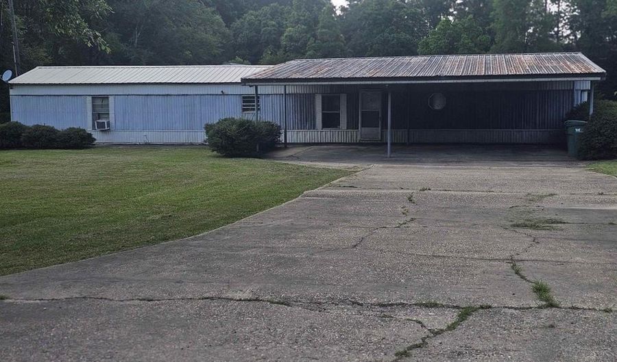 6673 PETE MONTGOMERY Rd, Bastrop, LA 71220 - 3 Beds, 2 Bath