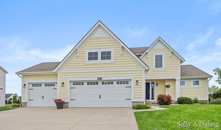 11520 84th Ave, Allendale, MI 49401 - 4 Beds, 4 Bath
