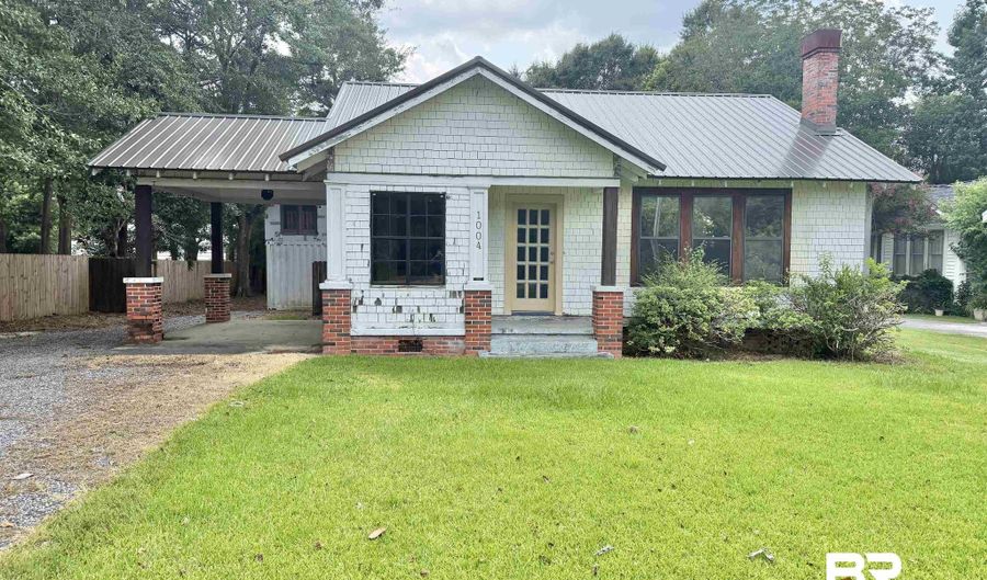 1004 S Pensacola Ave, Atmore, AL 36502 - 4 Beds, 2 Bath