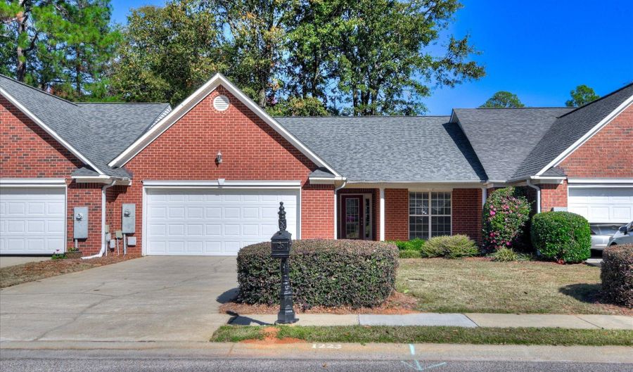 1223 Carriage Dr, Aiken, SC 29803 - 3 Beds, 2 Bath