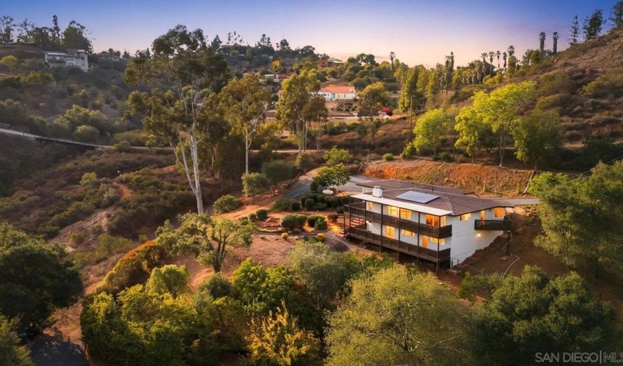 863 Via Rancho Pkwy, Escondido, CA 92029 - 4 Beds, 3 Bath