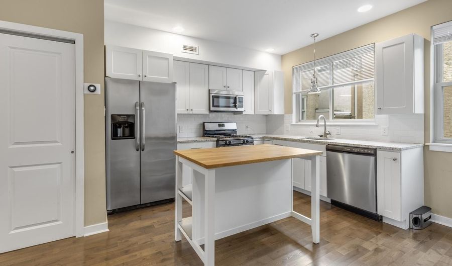 2030 SEPVIVA St 2, Philadelphia, PA 19125 - 2 Beds, 2 Bath