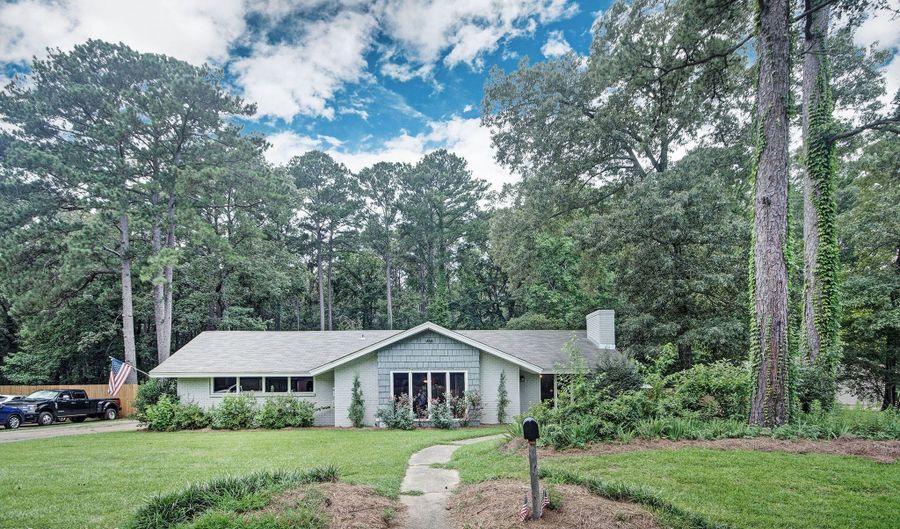 79 Terrapin Dr, Brandon, MS 39042 - 4 Beds, 2 Bath