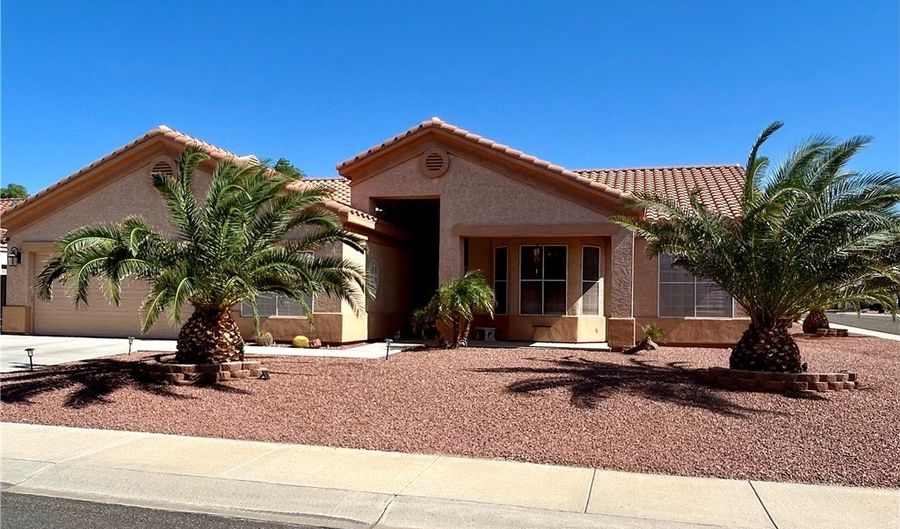 2271 Starflower Trl, Bullhead City, AZ 86442 - 3 Beds, 2 Bath