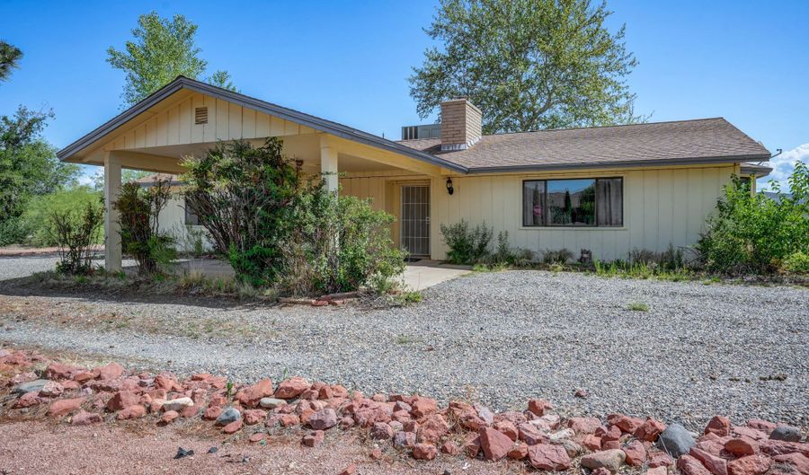965 N GARNER Ln, Camp Verde, AZ 86322 - 4 Beds, 2 Bath