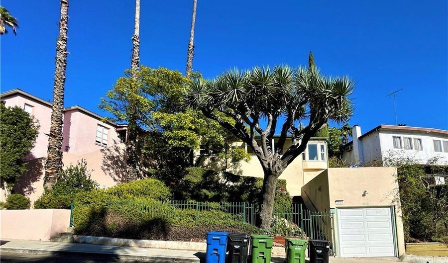 1616 Redcliff, Los Angeles, CA 90026 - 3 Beds, 1 Bath