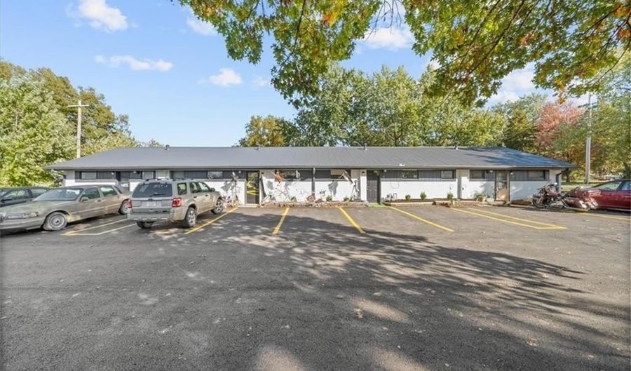 908 Orange St, Baldwin City, KS 66006 - 0 Beds, 0 Bath