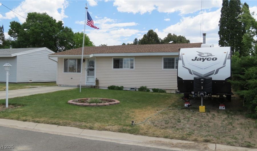 18 Connors Ct, Ely, NV 89301 - 3 Beds, 1 Bath