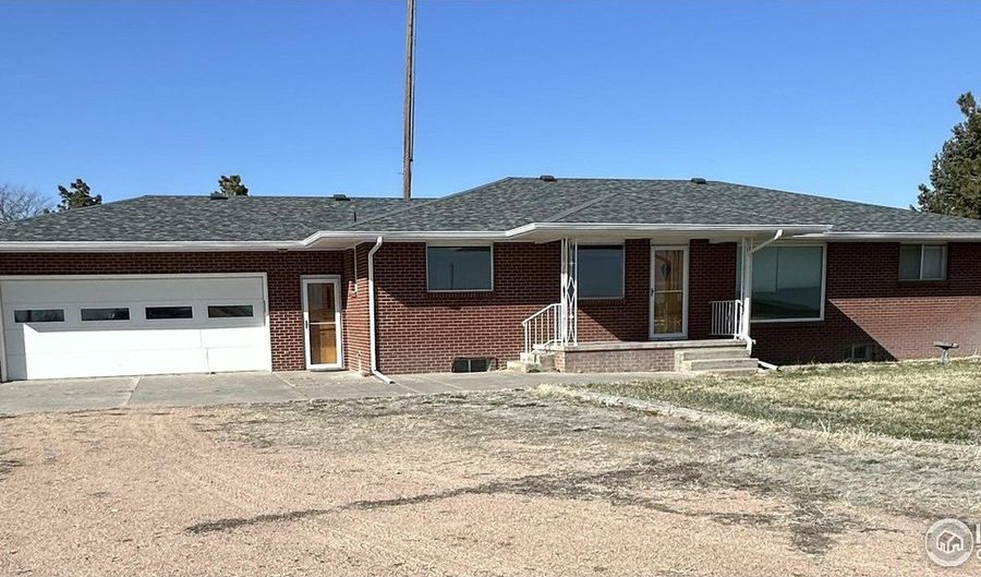 27563 Highway 63, Akron, CO 80720 - 3 Beds, 2 Bath