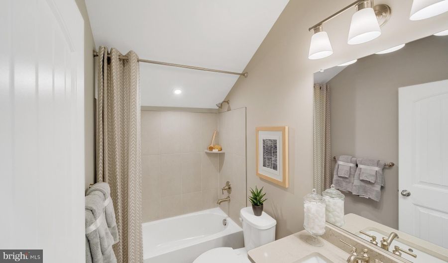 33711 HILLTOP Blvd, Lewes, DE 19958 - 3 Beds, 3 Bath