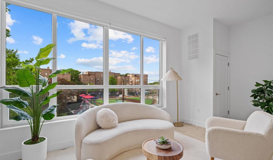 17 AVENUE E 504, Bayonne, NJ 07002 - 2 Beds, 1 Bath