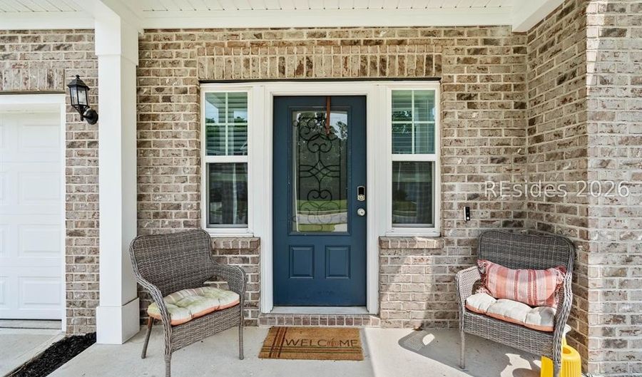 105 Grange Ln, Beaufort, SC 29907 - 5 Beds, 3 Bath