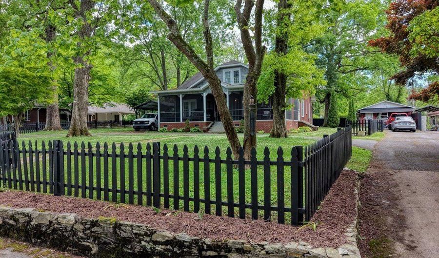 32 Aquone Rd, Andrews, NC 28901 - 4 Beds, 4 Bath