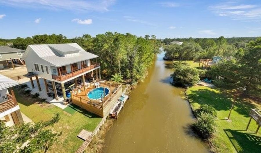4063 Blue Jay St, Bay St. Louis, MS 39520 - 2 Beds, 2 Bath