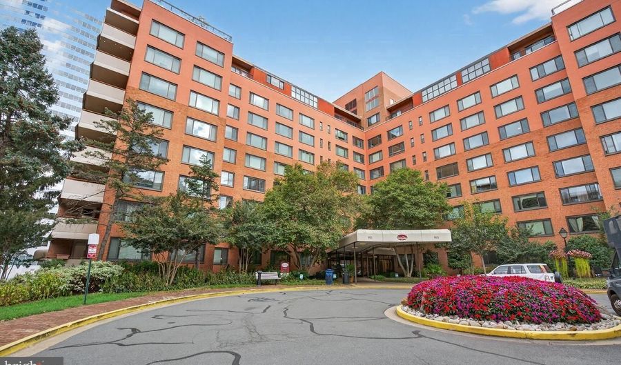 1121 ARLINGTON Blvd N 706, Arlington, VA 22209 - 1 Beds, 1 Bath